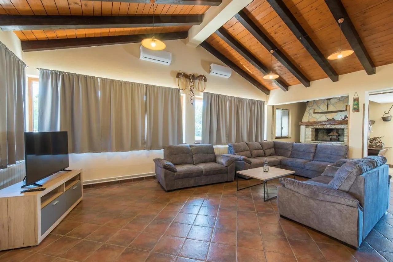 Casa Oliva In Klostar Holiday home